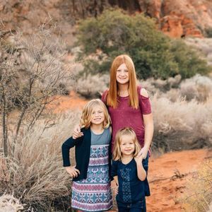 Meet your Posher, Desiree